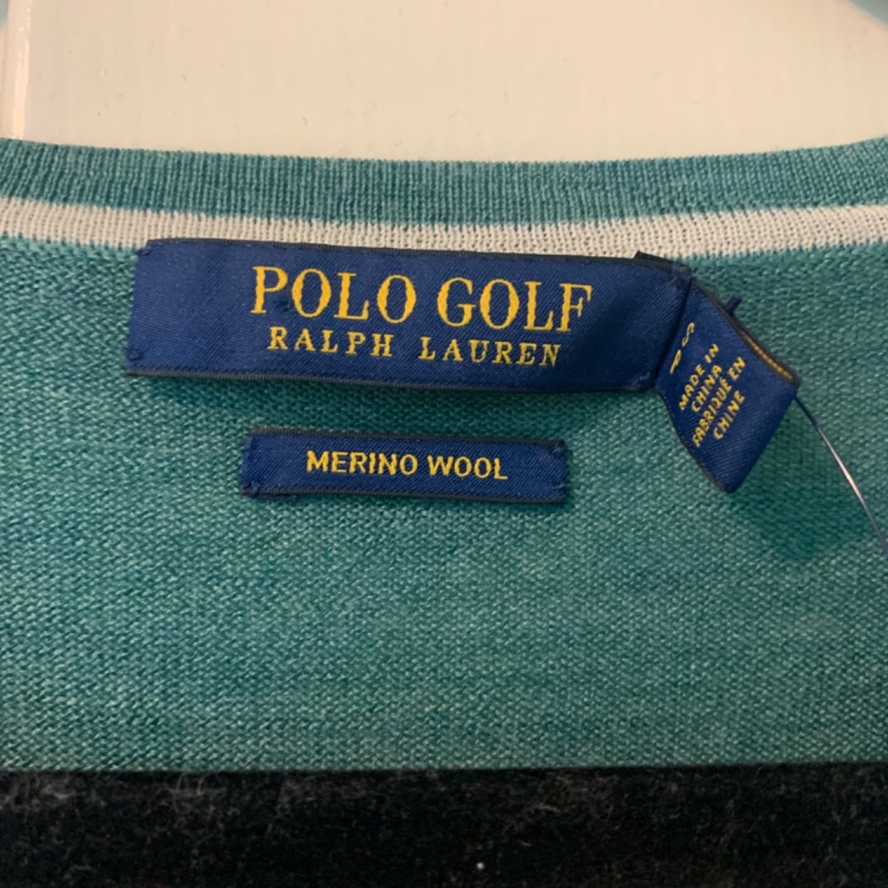 Sweater - Picture 4 of 6